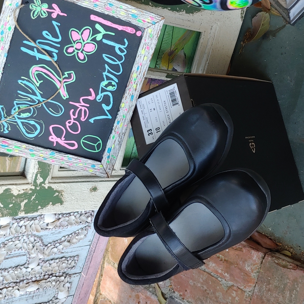 ANODYNE black stretch diabetic friendly shoes